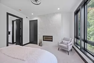 3750 Miami Run, Mariemont, OH 45227 - Photo 12