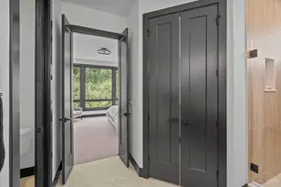 3750 Miami Run, Mariemont, OH 45227 - Photo 20