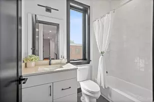 3746 Miami Run, Mariemont, OH 45227 - Photo 18