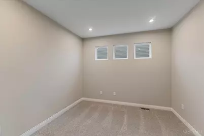 4517 Renaissance Park Drive, Middletown, OH 45005 - Photo 22