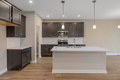 4517 Renaissance Park Drive, Middletown, OH 45005 - Photo 10