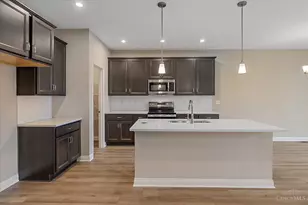 4517 Renaissance Park Dr, Middletown, OH 45005 - Photo 10