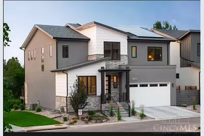 892 Clifton Crest Terrace, Cincinnati, OH 45220 - Photo 2