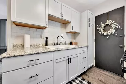 6429 Aspen Way, Cincinnati, OH 45224 - Photo 14