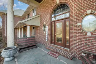 8091 Green Lake Dr, Liberty Township, OH 45044 - Photo 6