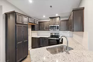 441 Bethpage Way, Turtle Creek Township, OH 45036 - Photo 4