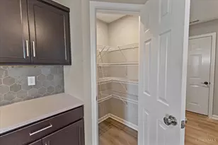 401 Bethpage Dr, Turtle Creek Township, OH 45036 - Photo 6