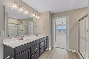 401 Bethpage Dr, Turtle Creek Township, OH 45036 - Photo 18