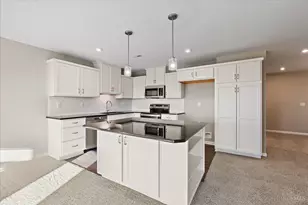 421 Bethpage Way, Turtle Creek Township, OH 45036 - Photo 2