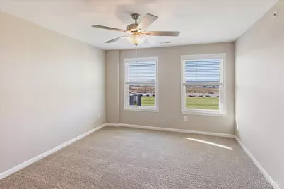 421 Bethpage Way #7-102, Turtle Creek Township, OH 45036 - Photo 10