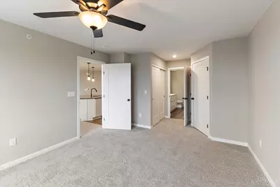 453 Bethpage Way #7-204, Turtle Creek Township, OH 45036 - Photo 12