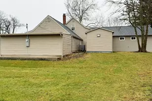 6780 E Walnut St, Bethel Twp, OH 45371 - Photo 4