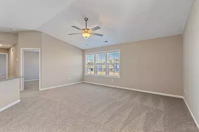 413 Bethpage Way #7-300, Turtle Creek Township, OH 45036 - Photo 6