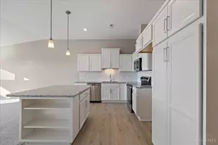 417 Bethpage Way, Turtle Creek Township, OH 45036 - Photo 6