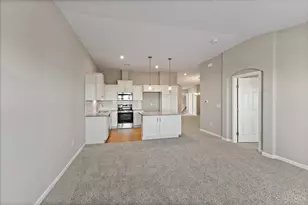 417 Bethpage Way, Turtle Creek Township, OH 45036 - Photo 10