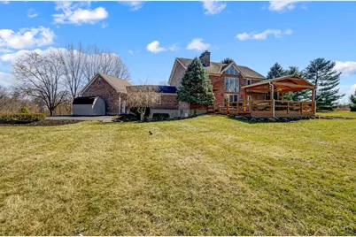 4885 Beechwood Road, Union Township, OH 45244 - Photo 4