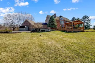 4885 Beechwood Rd, Union Township, OH 45244 - Photo 4