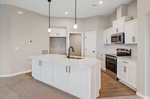 445 Bethpage Way, Turtle Creek Township, OH 45036 - Photo 4