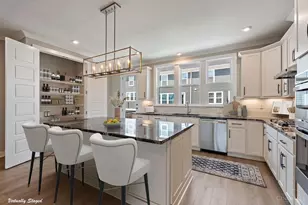 7252 Abington Wy, West Chester, OH 45069 - Photo 2