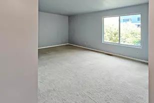 3429 Reading Rd, Cincinnati, OH 45229 - Photo 8