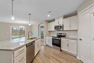 5883 Parkview Ln, Miami Township, OH 45150 - Photo 10