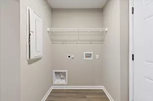 5883 Parkview Ln, Miami Township, OH 45150 - Photo 28