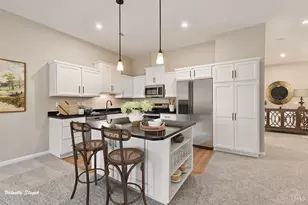 5883 Parkview Ln, Miami Township, OH 45150 - Photo 4