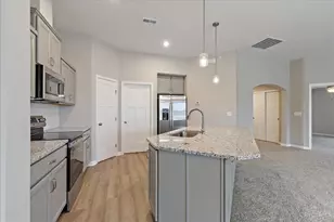 5883 Parkview Ln, Miami Township, OH 45150 - Photo 8