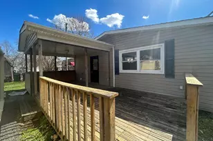 12152 3rd Ave, Sycamore Township, OH 45249 - Photo 2