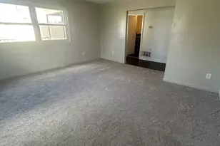 12152 3rd Ave, Sycamore Township, OH 45249 - Photo 8