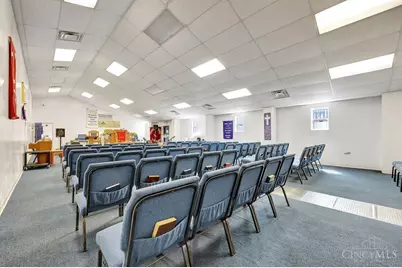 10456 Pippin Road, Colerain Township, OH 45231 - Photo 12