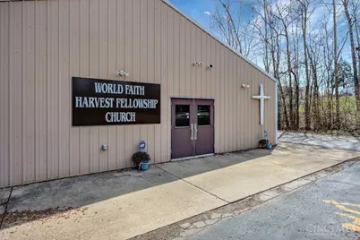 10456 Pippin Road, Colerain Township, OH 45231 - Photo 2