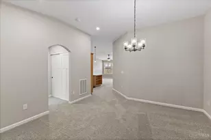 5883 Parkview Ln, Miami Township, OH 45150 - Photo 8