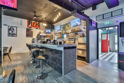 712 W Wyoming Avenue, Lockland, OH 45215 - Photo 4