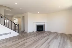 6989 Carlinridge Ln, Green Township, OH 45248 - Photo 12