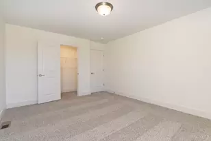 6989 Carlinridge Ln, Green Township, OH 45248 - Photo 34