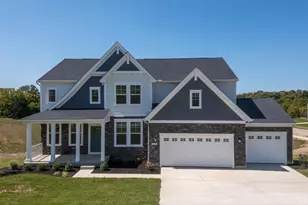 6989 Carlinridge Ln, Green Township, OH 45248 - Photo 1