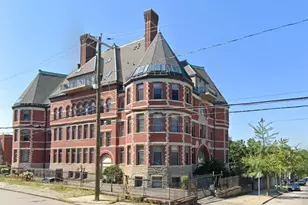 255 Warner St, Cincinnati, OH 45219 - Photo 2