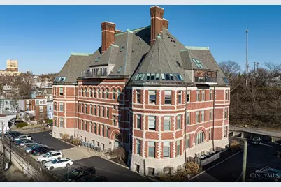 255 Warner Street, Cincinnati, OH 45219 - Photo 1