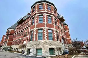 255 Warner St, Cincinnati, OH 45219 - Photo 4