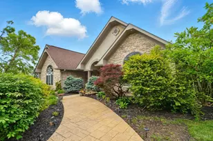 219 Chateau Valley Ln, South Lebanon, OH 45065 - Photo 8