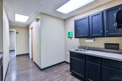 11147 Montgomery Road #200, Symmes Township, OH 45249 - Photo 14