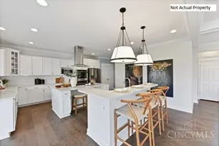 8724 Deer Gln Ct, Miami Township, OH 45002 - Photo 16