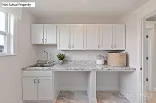 8724 Deer Gln Ct, Miami Township, OH 45002 - Photo 28