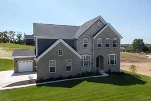 6953 Carlinridge Ln, Green Township, OH 45248 - Photo 2