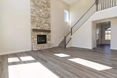 6953 Carlinridge Lane, Green Township, OH 45248 - Photo 12