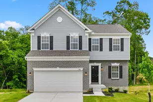 8762 Foxglove Ln, Miami Township, OH 45002 - Photo 2