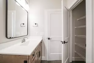 9333 Rochelle Ln, Clearcreek Twp., OH 45458 - Photo 36