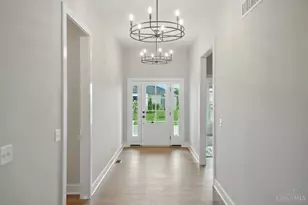 9333 Rochelle Ln, Clearcreek Twp., OH 45458 - Photo 4