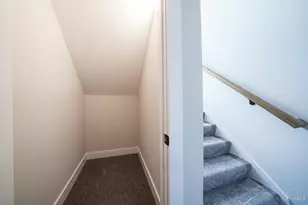 9333 Rochelle Ln, Clearcreek Twp., OH 45458 - Photo 44